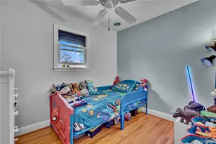 6 Norwalk Ln, Selden, NY 11784 - Photo 9