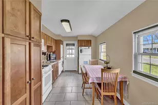 6 Norwalk Ln, Selden, NY 11784 - Photo 5