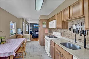 6 Norwalk Ln, Selden, NY 11784 - Photo 7