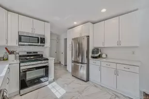 259 Spring Rd, Huntington, NY 11743 - Photo 11