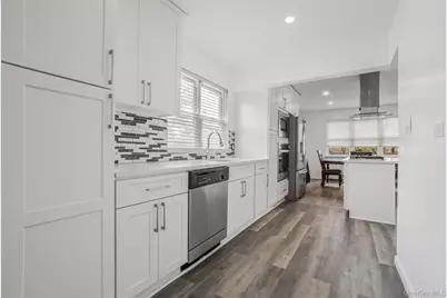 1445 Rosser Avenue, Elmont, NY 11003 - Photo 13
