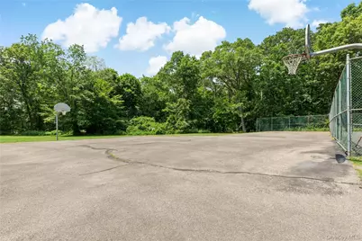 46 Cardoza Avenue, Mohegan Lake, NY 10567 - Photo 49
