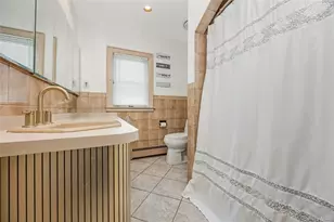 1018 Cottage Pl, Baldwin, NY 11510 - Photo 19