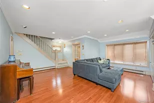 1018 Cottage Pl, Baldwin, NY 11510 - Photo 7