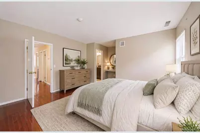 1005 Sara Circle, Port Jefferson, NY 11776 - Photo 17
