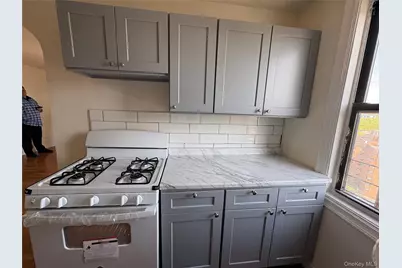 30 Locust Hill Avenue #7D, Yonkers, NY 10701 - Photo 5