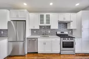 577 Lowell St, Westbury, NY 11590 - Photo 11