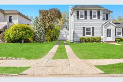 577 Lowell Street, Westbury, NY 11590 - Photo 39