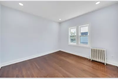 577 Lowell Street, Westbury, NY 11590 - Photo 23