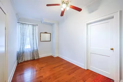 32-25 30th Street, Astoria, NY 11106 - Photo 17