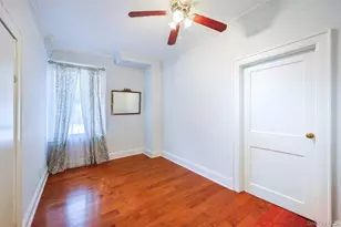 32-25 30th St, Astoria, NY 11106 - Photo 17