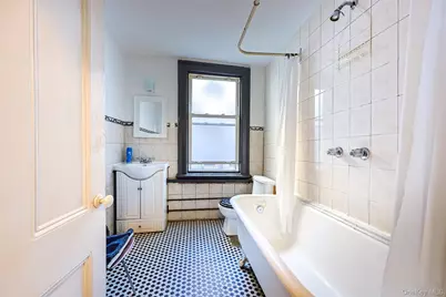 32-25 30th Street, Astoria, NY 11106 - Photo 41