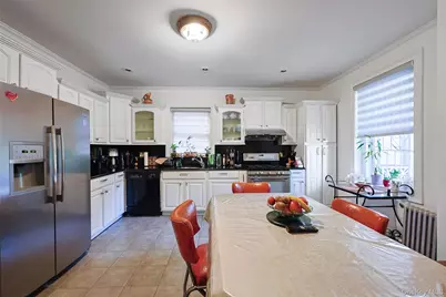 32-25 30th Street, Astoria, NY 11106 - Photo 11