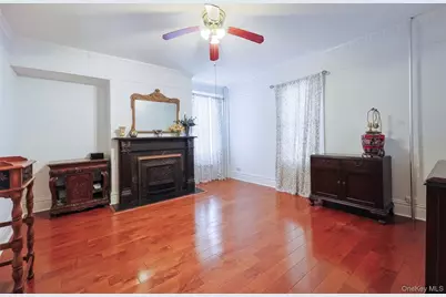 32-25 30th Street, Astoria, NY 11106 - Photo 35