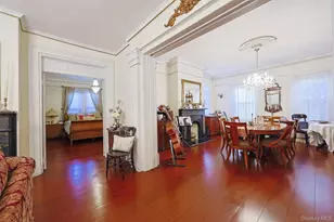 32-25 30th St, Astoria, NY 11106 - Photo 5