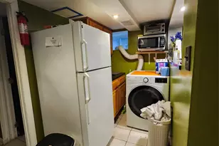 104-29 214th St, Queens Village, NY 11429 - Photo 21