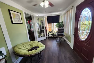 104-29 214th St, Queens Village, NY 11429 - Photo 5