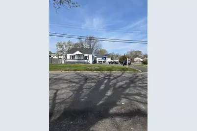 253 Peterson Street, Brentwood, NY 11717 - Photo 33