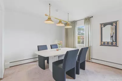 198 Doxbury Lane, Suffern, NY 10901 - Photo 5