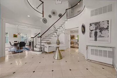 10 Morris Court, Rye, NY 10580 - Photo 3