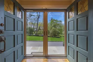 20 Hemingway Dr, Dix Hills, NY 11746 - Photo 3