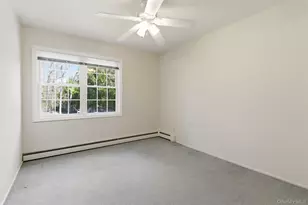 20 Hemingway Dr, Dix Hills, NY 11746 - Photo 25