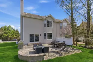 159 Rivendell Ct, Melville, NY 11747 - Photo 35