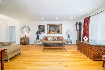 163 Mott Street, Oceanside, NY 11572 - Photo 9