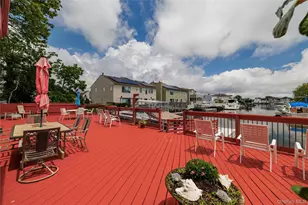 163 Mott St, Oceanside, NY 11572 - Photo 27