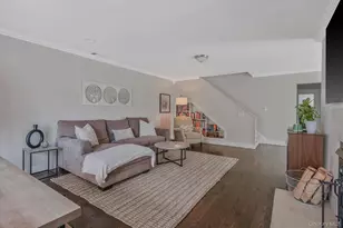 456 Village Oaks Ln, Babylon, NY 11702 - Photo 7