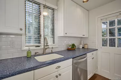 4 Glenwolde Park, Tarrytown, NY 10591 - Photo 15