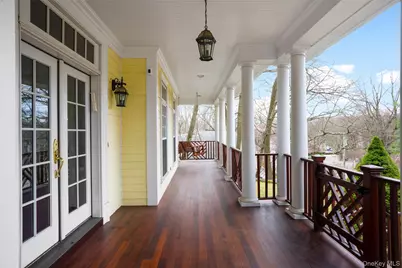 5 Country Lane, Mamaroneck, NY 10543 - Photo 3