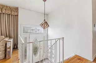 112-14 180th St, Addisleigh Park, NY 11433 - Photo 7