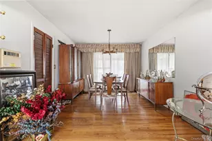 112-14 180th St, Addisleigh Park, NY 11433 - Photo 3