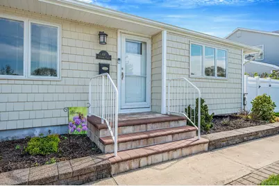 46 Sheldon Place, Commack, NY 11725 - Photo 3