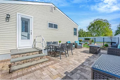 46 Sheldon Place, Commack, NY 11725 - Photo 21