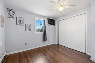 42 Haven Ln, Levittown, NY 11756 - Photo 19