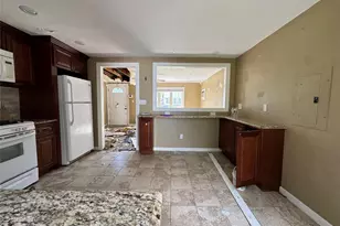 33 Hurd Ave, Garnerville, NY 10923 - Photo 7