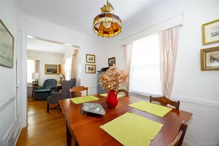 31 Kingston Ave, Poughkeepsie, NY 12603 - Photo 9