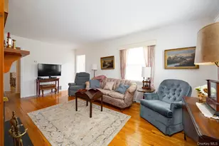 31 Kingston Ave, Poughkeepsie, NY 12603 - Photo 5
