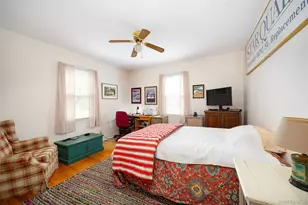 31 Kingston Ave, Poughkeepsie, NY 12603 - Photo 11
