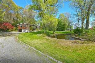 15 Mariners Ct, Centerport, NY 11721 - Photo 3