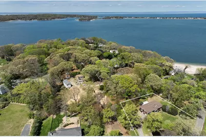 15 Mariners Court, Centerport, NY 11721 - Photo 37