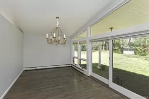 15 Mariners Ct, Centerport, NY 11721 - Photo 11