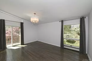 15 Mariners Ct, Centerport, NY 11721 - Photo 17