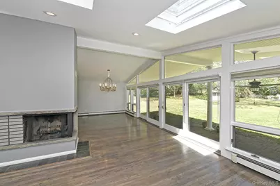 15 Mariners Court, Centerport, NY 11721 - Photo 13