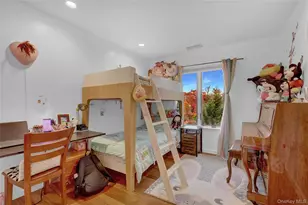 241-70 Oak Park Dr, Little Neck, NY 11362 - Photo 13