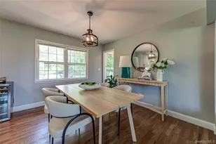 27 Sunset Ave, East Quogue, NY 11942 - Photo 9