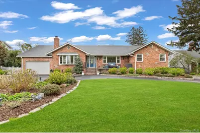 11 Beaver Drive, Bayville, NY 11709 - Photo 1