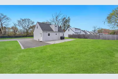 69 Parkway Boulevard, Wyandanch, NY 11798 - Photo 27